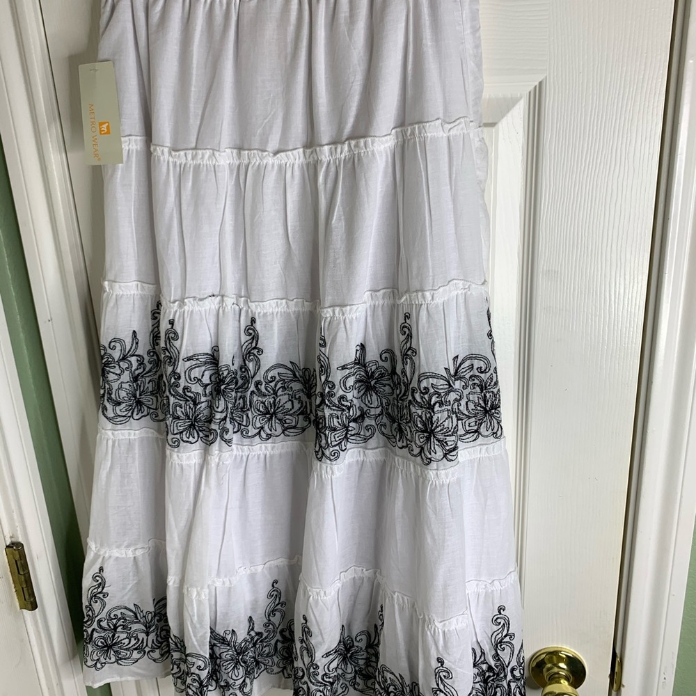 Metro wear boho lined embroidered midi skirt